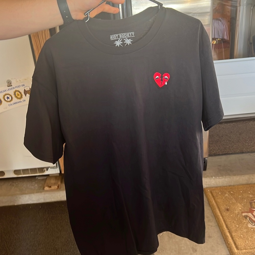 Plain Black Heart Shirt